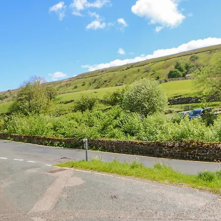 Nyaraló Wayside Farm *